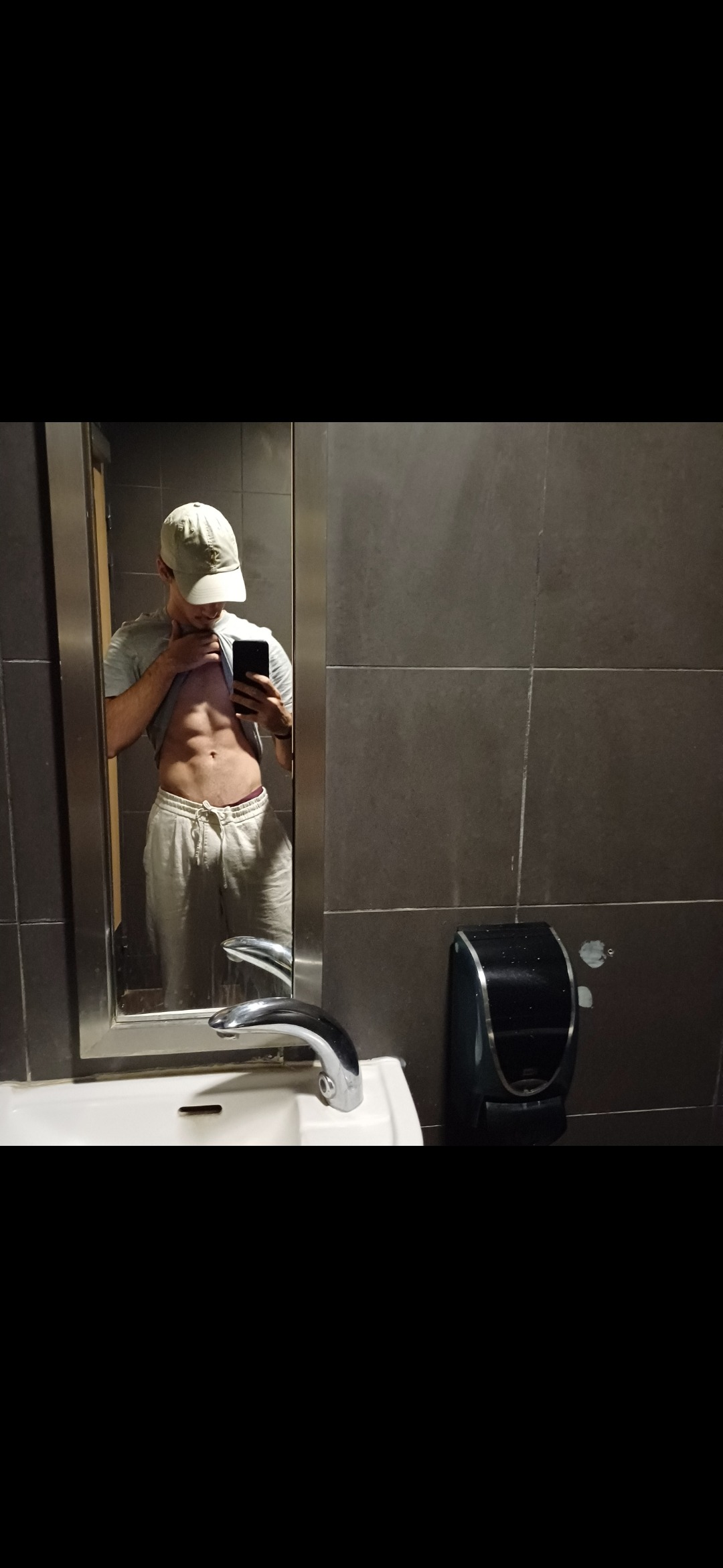 Profil de Jameson, 21 ans, Rencontre Amicale à Ladir