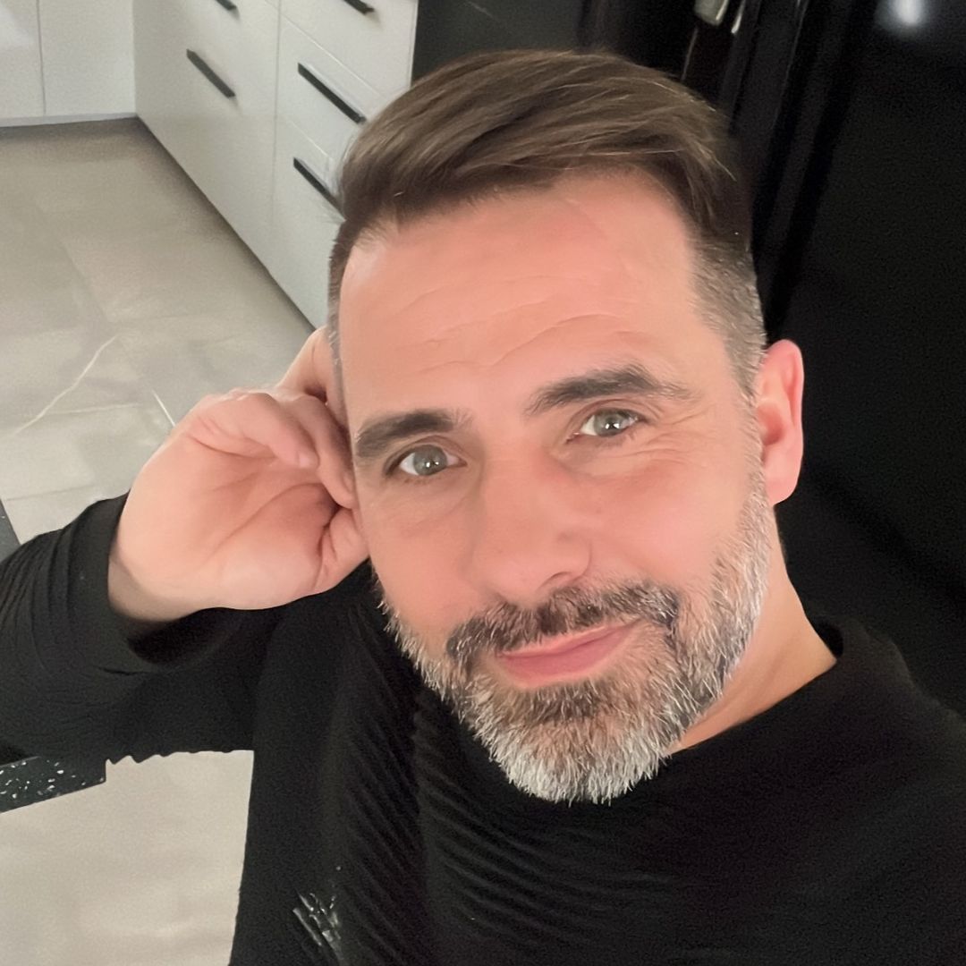 Profil de Haouari, 40 ans, Rencontre Amicale à Croy