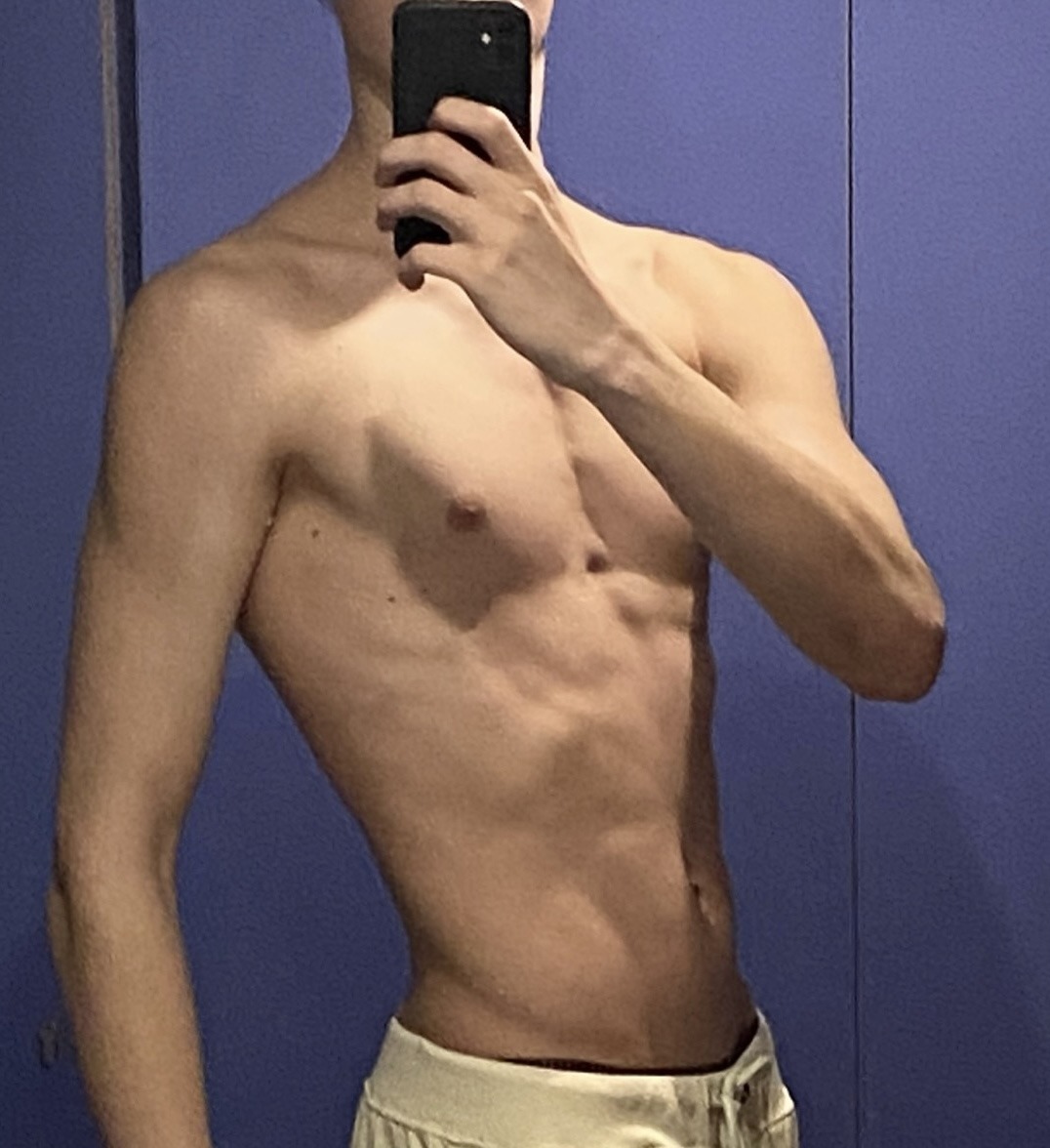 Profil de John, 22 ans, Rencontre Amicale à Cama