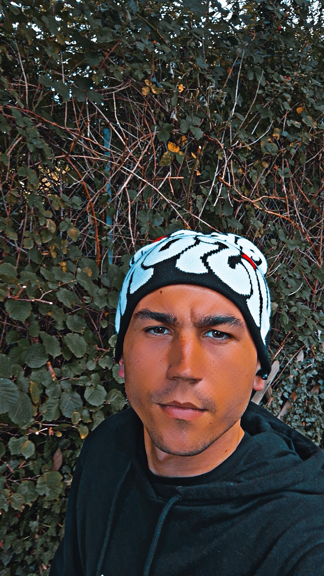 Profil de Artin, 18 ans, Rencontre Amicale à Aigle