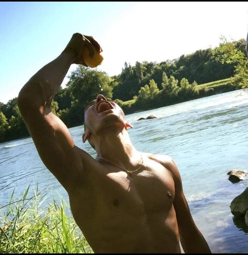 Profil de Merrick, 32 ans, Rencontre Amicale à Sergey
