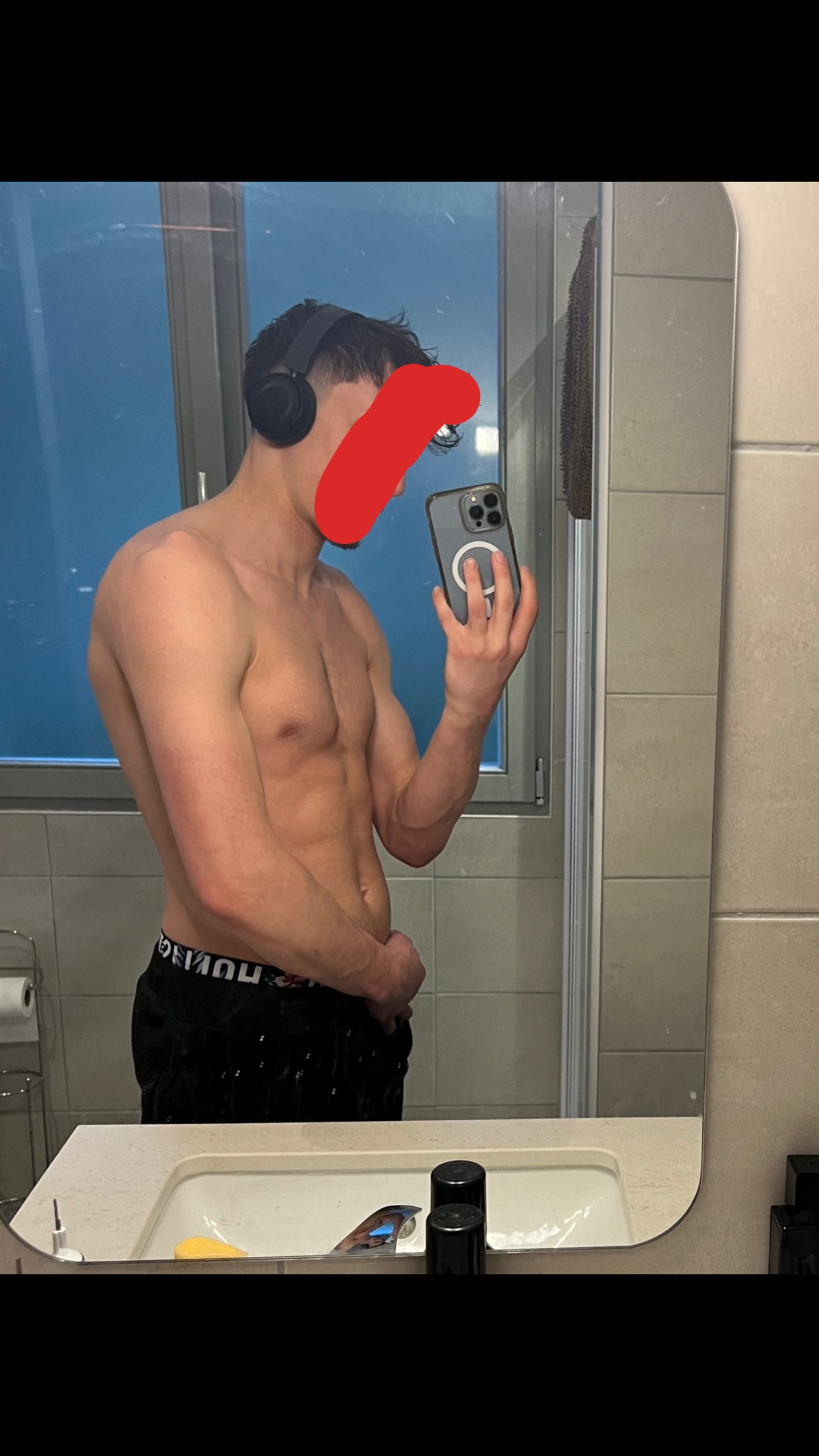 Profil de Ayyub, 23 ans, Rencontre Amicale à Pompaples