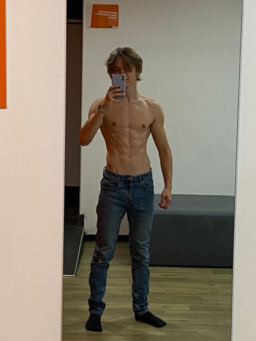 Profil de Taissir, 19 ans, Rencontre Amicale à Kappelen