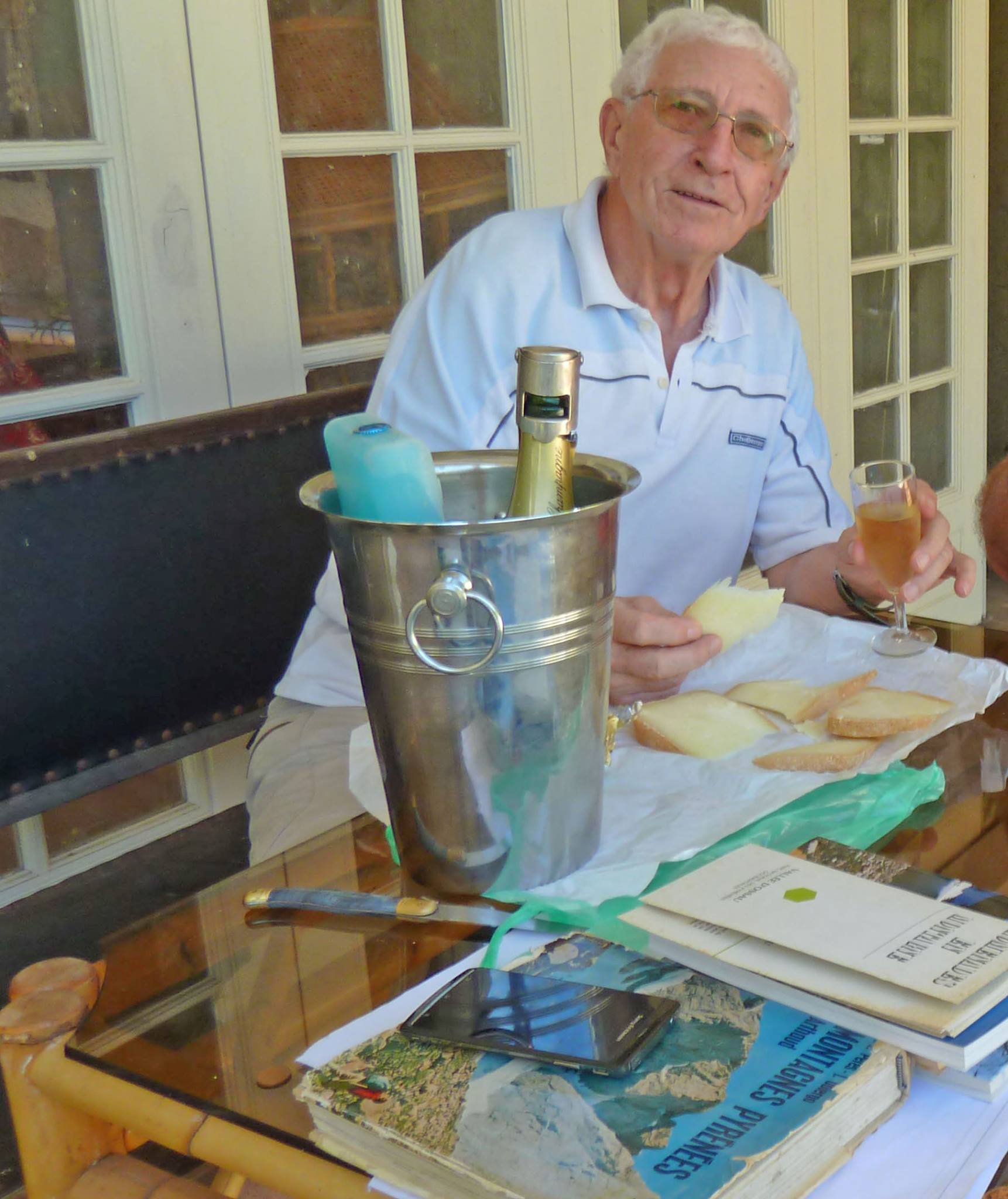 Profil de Ufuk, 55 ans, Rencontre Amicale à Perroy