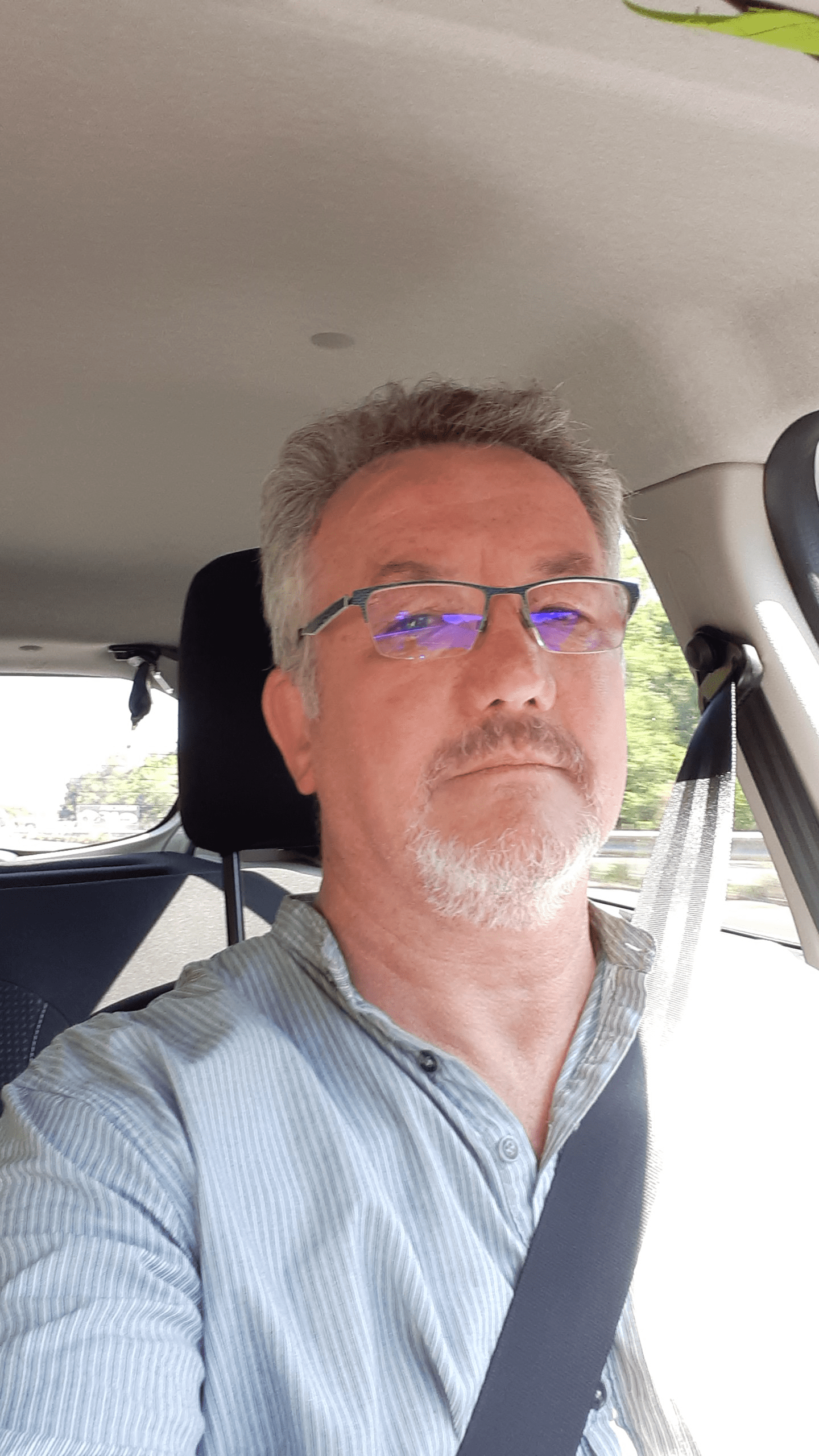 Profil de Amrane, 55 ans, Rencontre Amicale à Bursinel