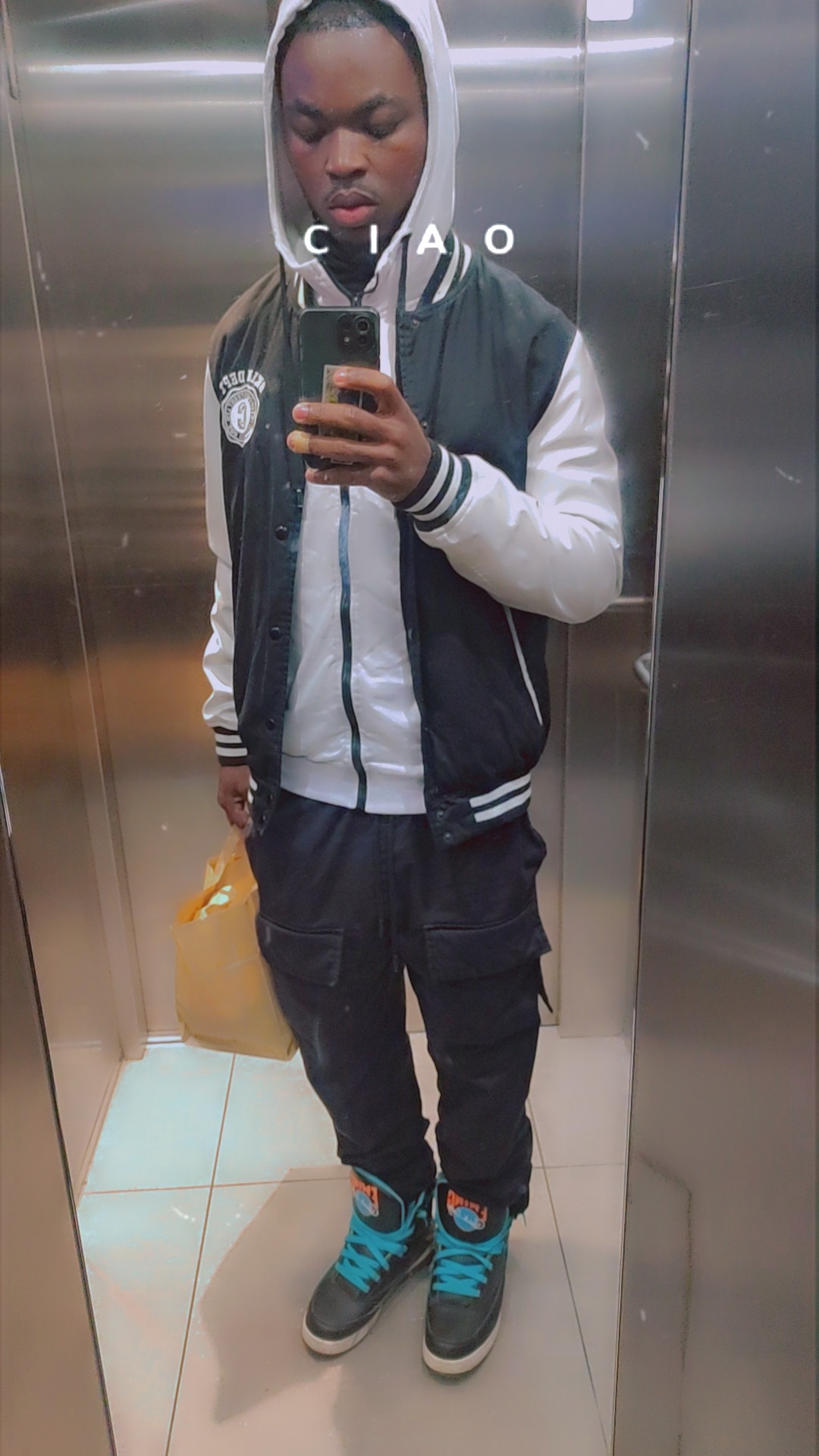 Profil de Salman, 23 ans, Rencontre Amicale à Melano