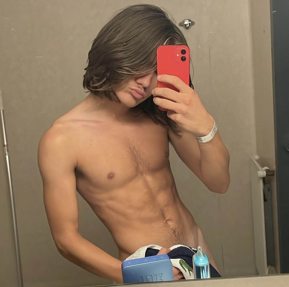 Profil de Soulaymen, 21 ans, Rencontre Amicale à Uffikon