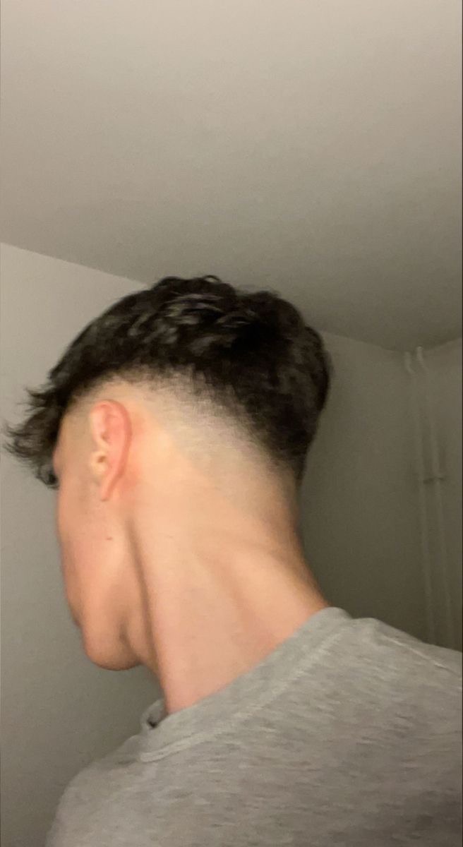 Profil de Bouazza, 22 ans, Rencontre Amicale à Grüsch