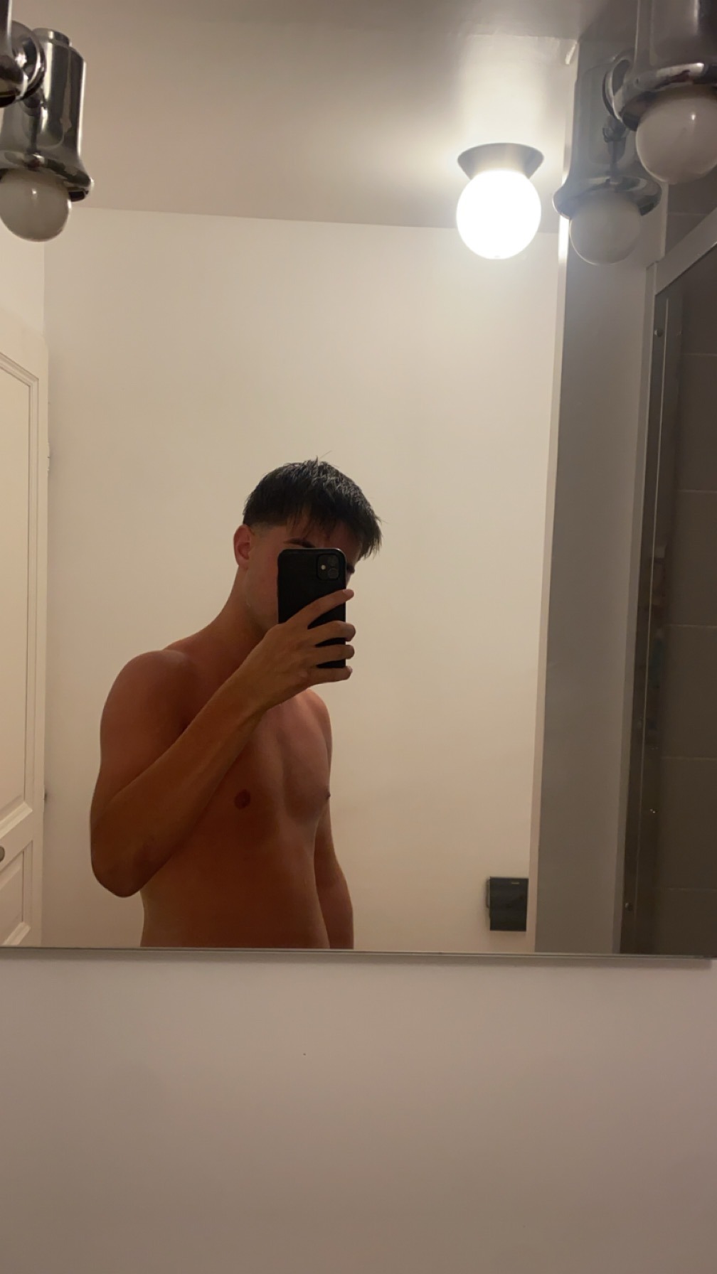 Profil de Haykal, 18 ans, Rencontre Amicale à Daillens