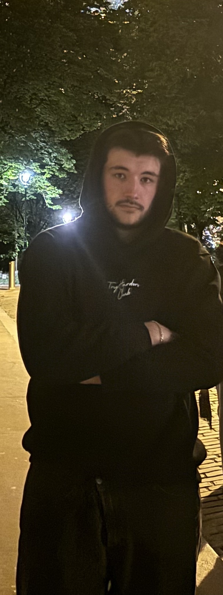 Profil de Enzio, 37 ans, Rencontre Amicale à Avers