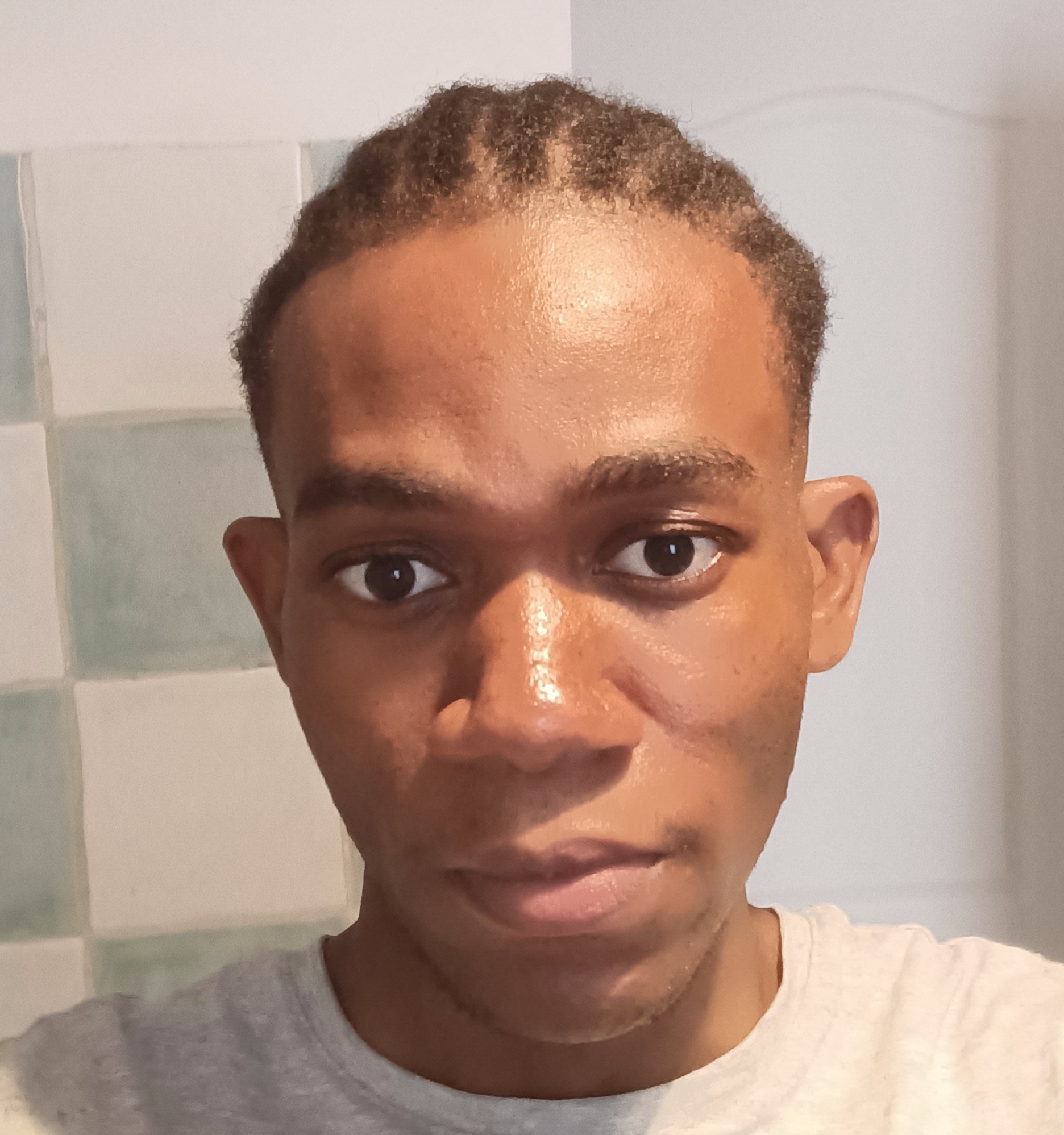 Profil de Nicolae, 23 ans, Rencontre Amicale à Genolier