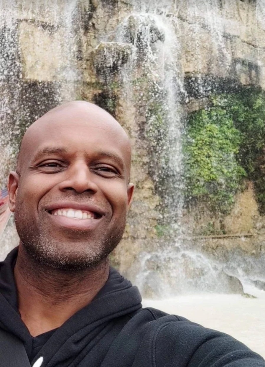 Profil de Isidore, 44 ans, Rencontre Amicale à Surcuolm