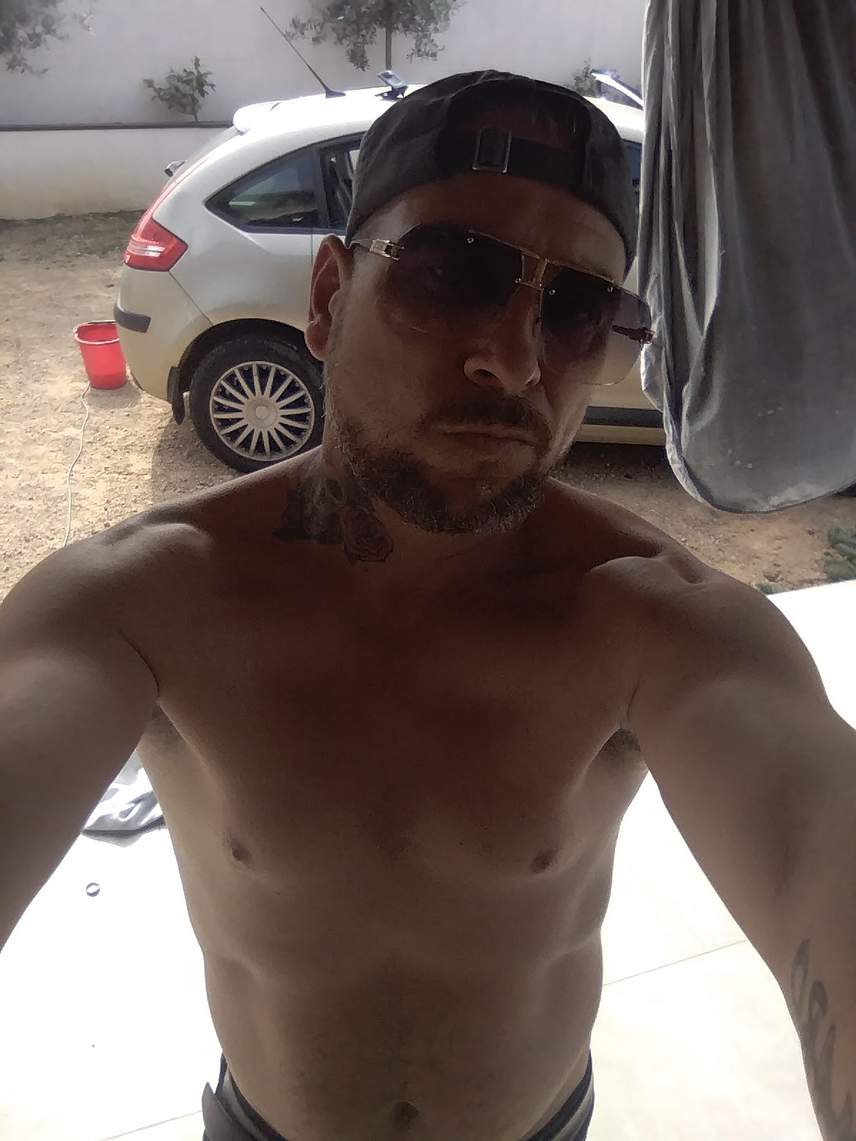 Profil de Malone, 42 ans, Rencontre Amicale à Rossa