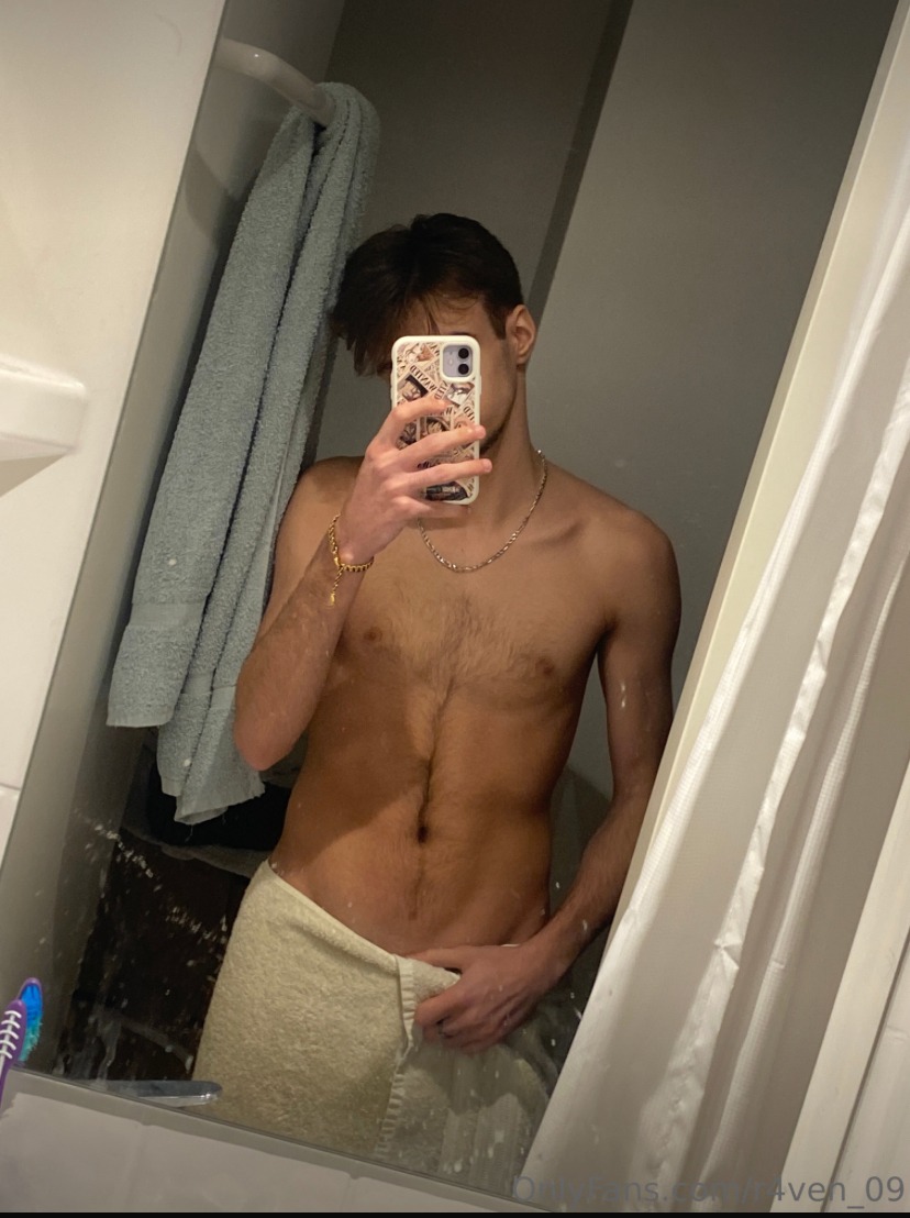 Profil de Dauphin, 19 ans, Rencontre Amicale à Flüeli-Ranft