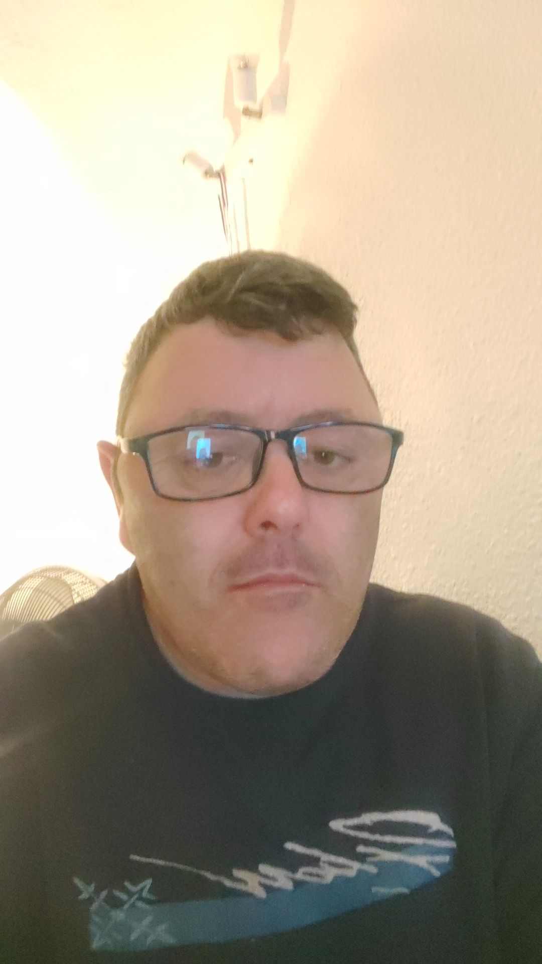 Profil de Miecislaw, 50 ans, Rencontre Amicale à Eysins