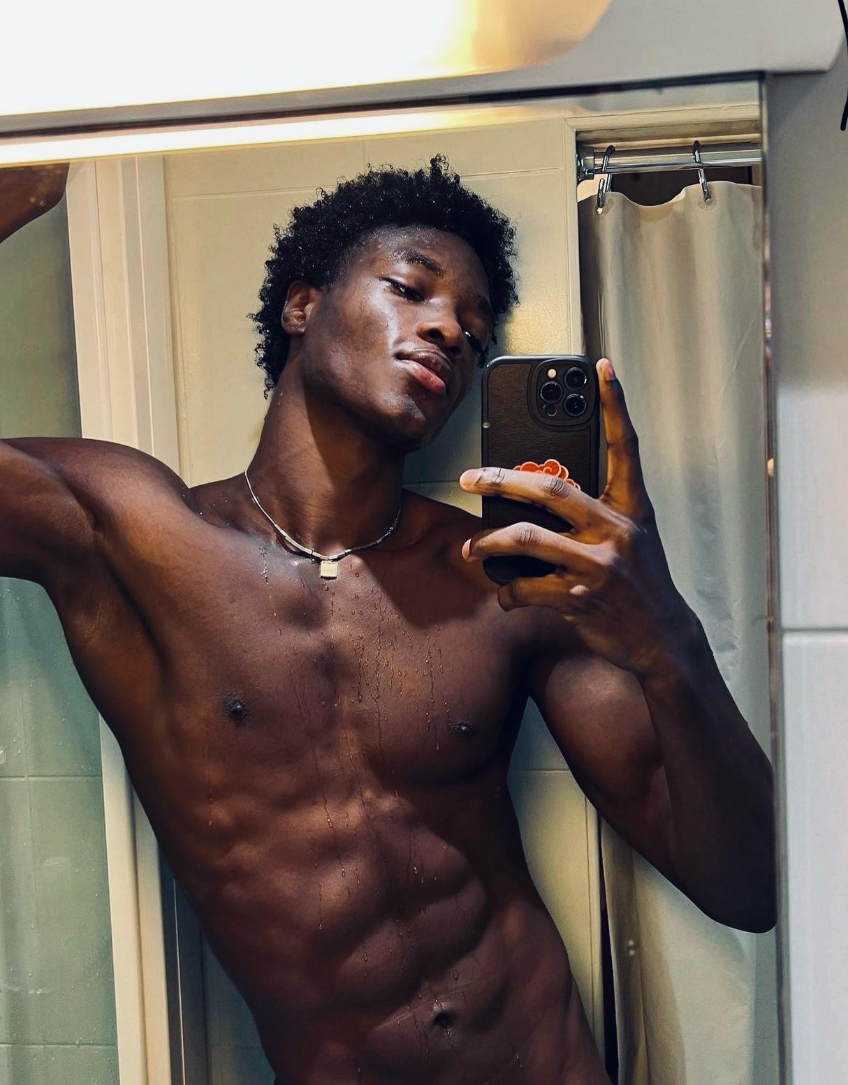 Profil de Lyece, 29 ans, Rencontre Amicale à Monible