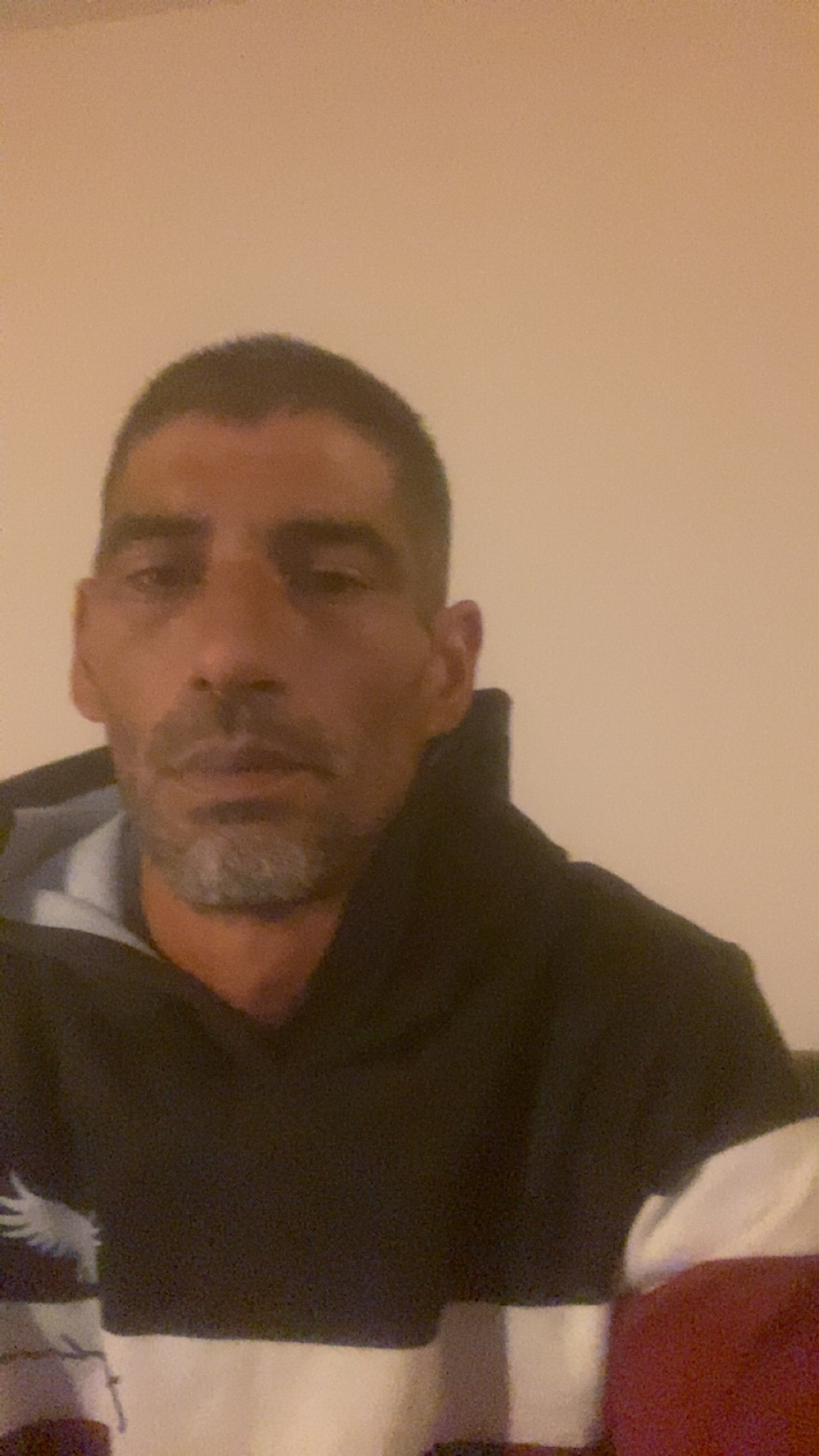 Profil de Safet, 42 ans, Rencontre Amicale à Goppenstein