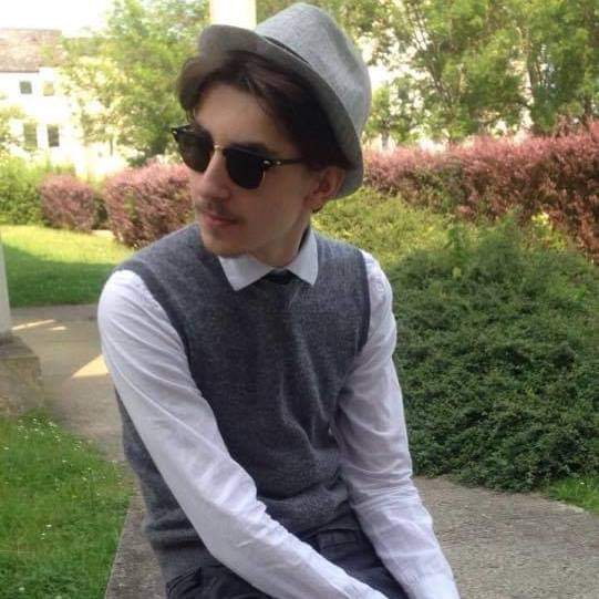 Profil de Ermenegildo, 27 ans, Rencontre Amicale à Pohlern