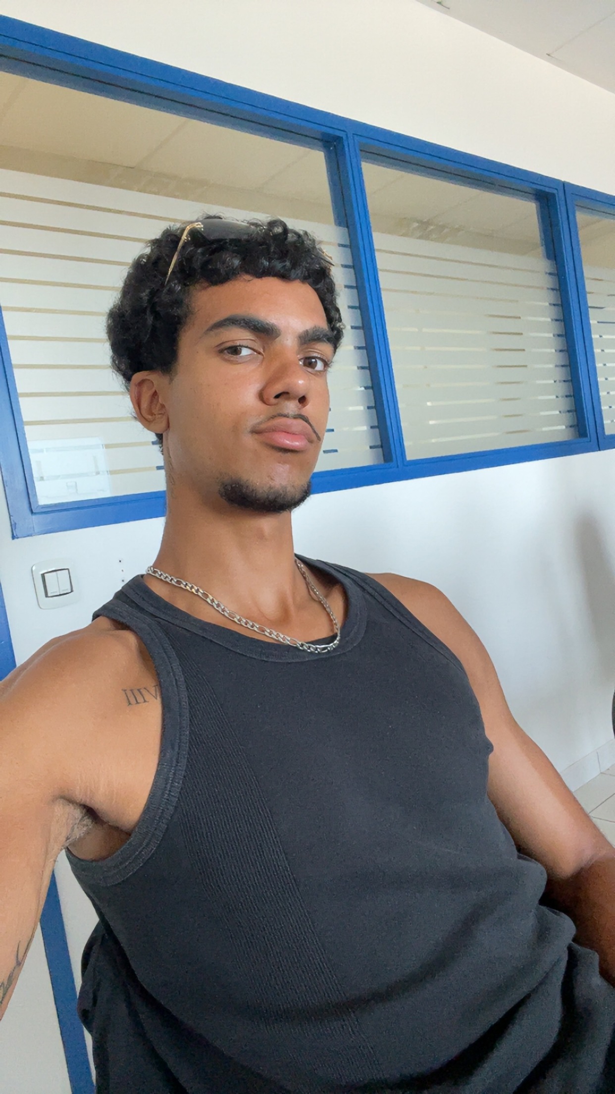 Profil de Ellio, 20 ans, Rencontre Amicale à Zuoz