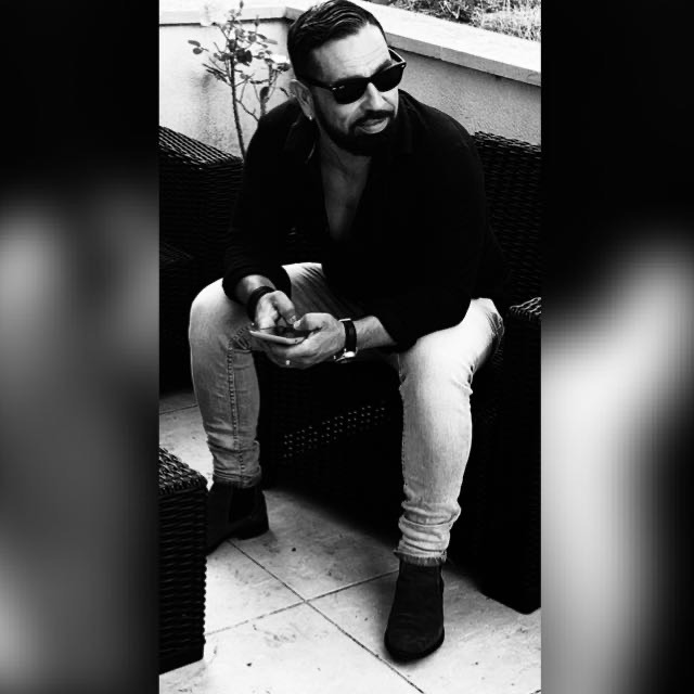 Profil de Yaseen, 48 ans, Rencontre Amicale à Cuarny