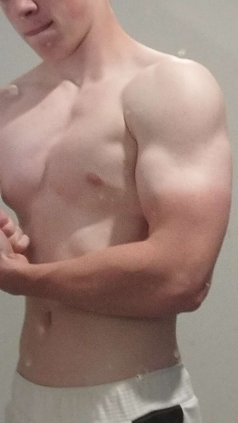 Profil de Maxwell, 19 ans, Rencontre Amicale à Fläsch