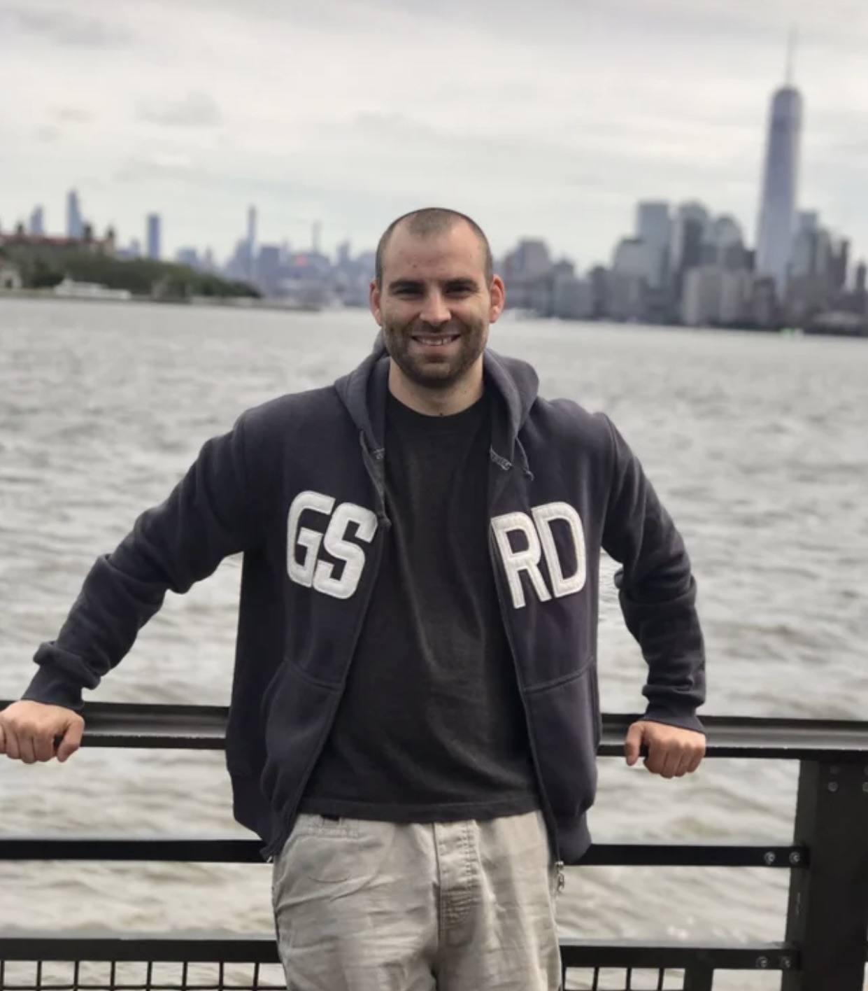 Profil de Sead, 37 ans, Rencontre Amicale à Bullet
