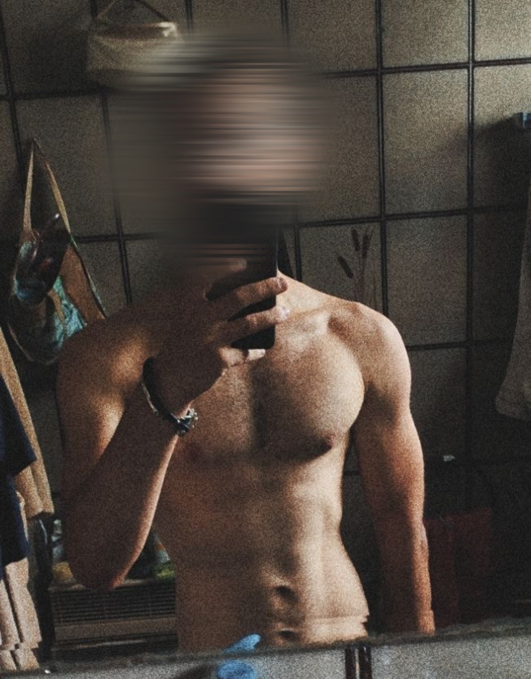 Profil de Aramis, 25 ans, Rencontre Amicale à Eyholz